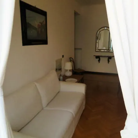 Cavour Apartment *